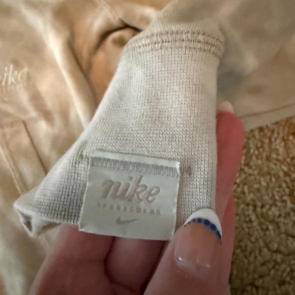 Nike Gray Tie-Dye Hoodie - Picture 6 of 8